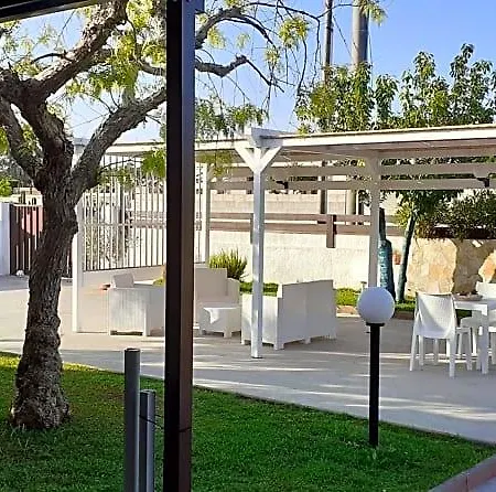 Bed and Breakfast I Tre Ciliegi Οτράντο