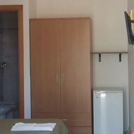 I Tre Ciliegi أوترانتو